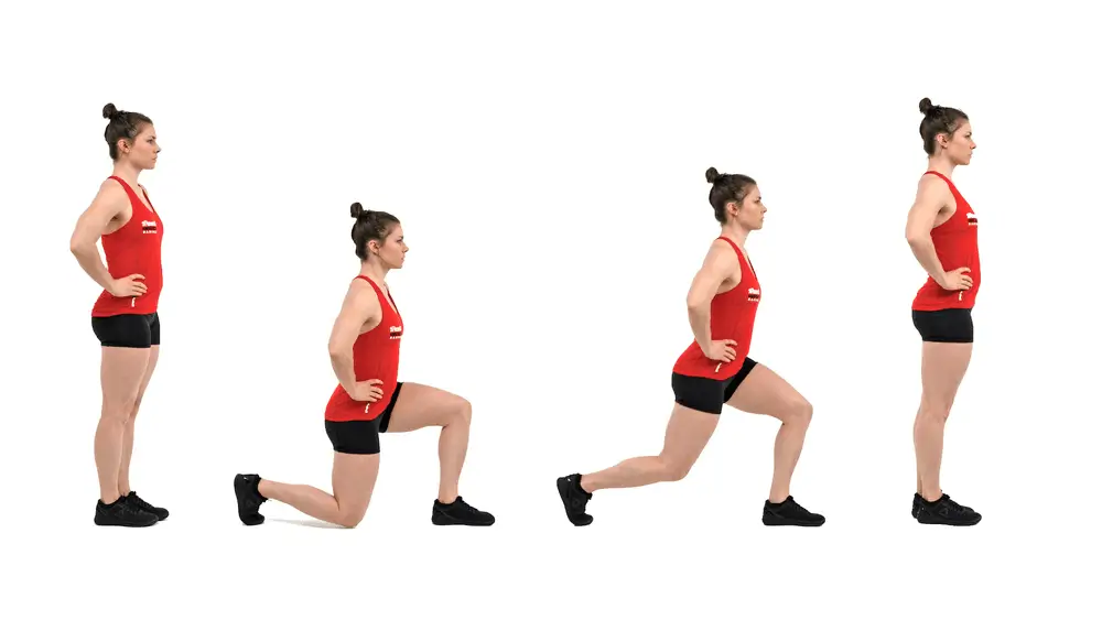 Người phụ nữ trong trang phục đỏ thực hiện bước lunge, một bài tập thể dục giúp tăng cường cơ chân và mông.
