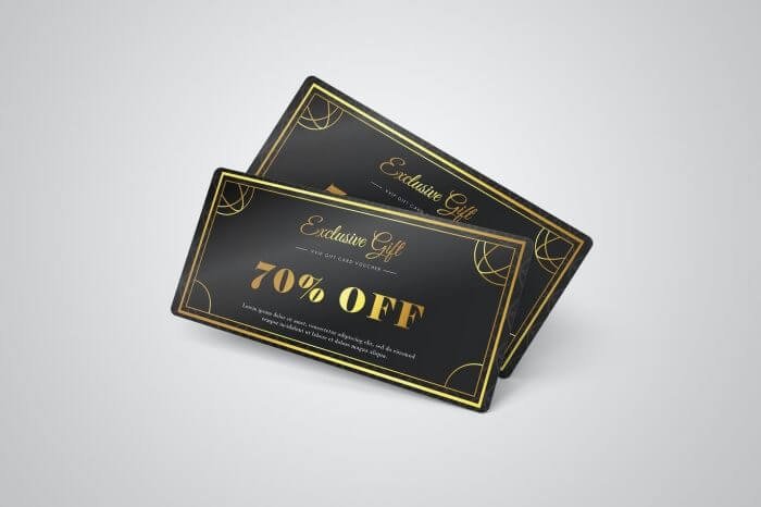 Phiếu quà tặng sang trọng màu đen, viền vàng với chữ 70% OFF nổi bật.