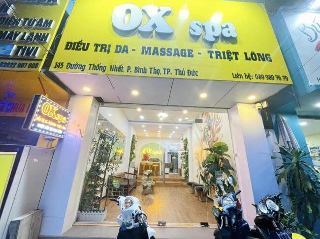 Mặt tiền OX Spa tại Thủ Đức với dịch vụ điều trị da, massage, triệt lông.