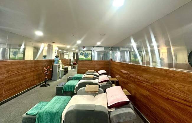 massage royal quan 1