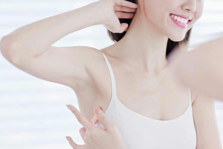Giải Đáp Triệt Lông Nách Có Trắng Không? Top 5 Nguyên Nhân Thâm Nách