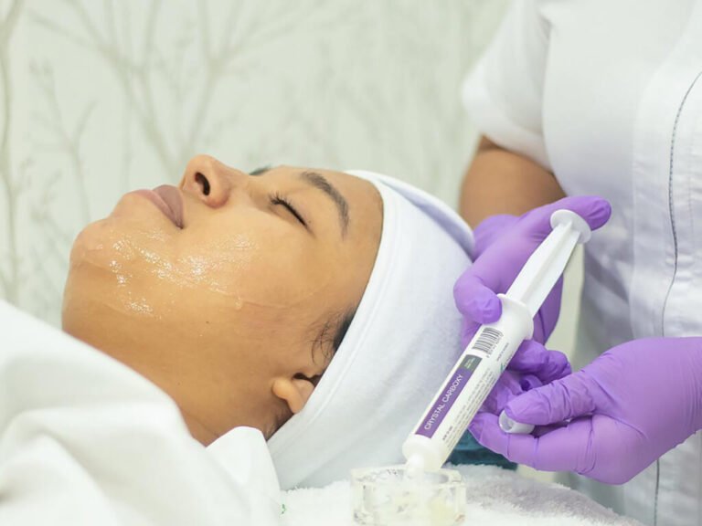 Carboxy Treatment: Bí Quyết Làm Đẹp Da Hiện Đại Với Công Nghệ CO2