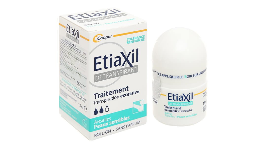Hình ảnh chai và hộp lăn khử mùi EtiaXil dành cho da nhạy cảm, chống mồ hôi quá mức.