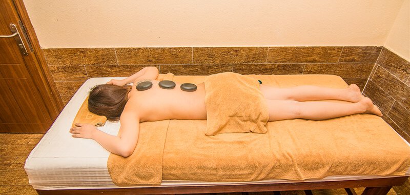 Trải nghiệm liệu pháp chăm sóc toàn diện tại Spa Mường Thanh, một trong những spa massage Vũng Tàu chất lượng.