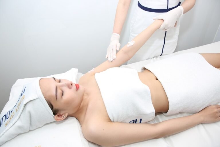 Tắm Trắng Vào Thời Gian Nào Là Tốt Nhất? Lưu Ý Để Thực Hiện Hiệu Quả