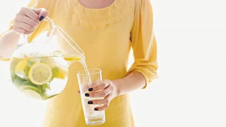 Uống Nước Chanh Vào Thời Điểm Nào Để Giảm Cân Hiệu Quả? Bí Quyết Giữ Dáng Thon Gọn