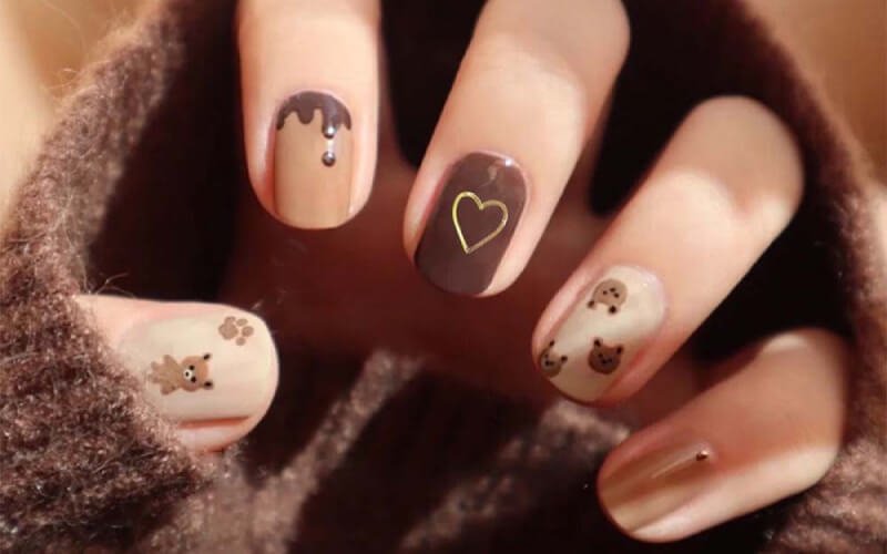 Top 5+ Mẫu Nail Gấu Dễ Thương, Đáng Yêu Được Yêu Thích Hiện Nay 2 gau3 1