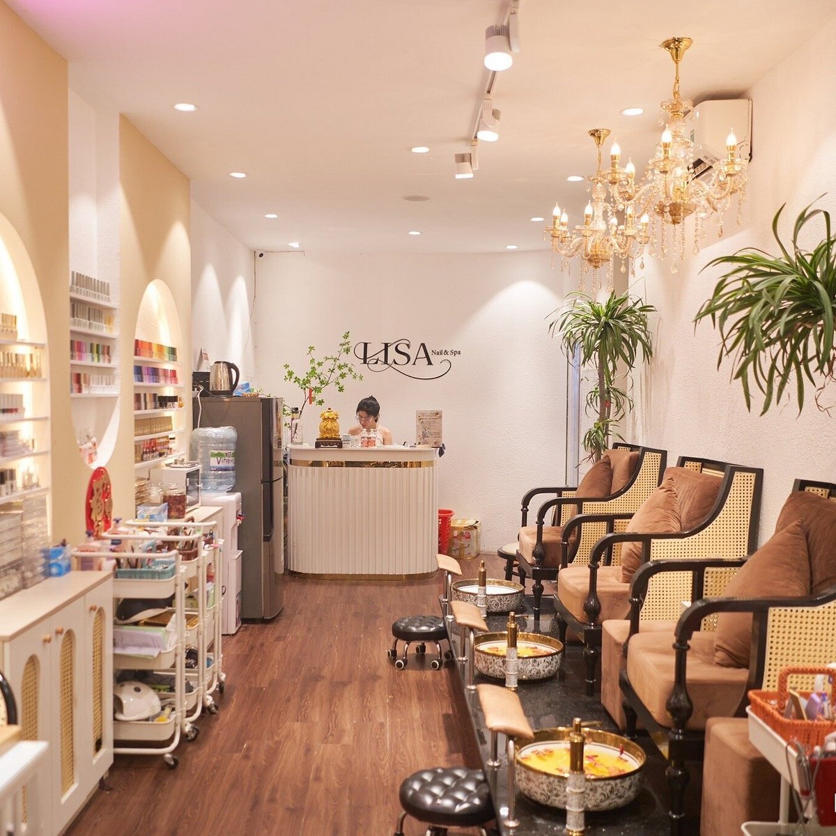 Top 11 Tiệm Nail Quận 8 Uy Tín Và Chuyên Nghiệp, Được Yêu Thích Hiện Nay 2 lisa