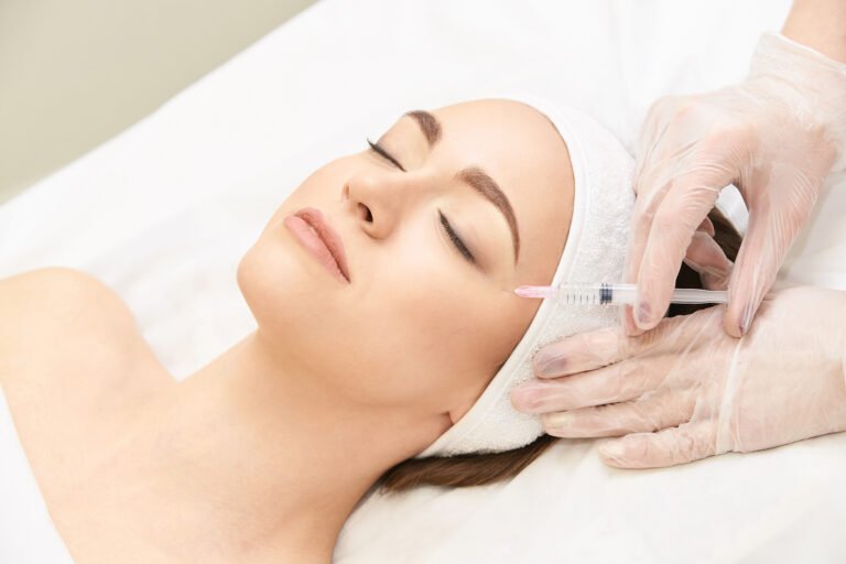 Skinbooster: Giải Pháp Cho Làn Da Căng Bóng, Rạng Rỡ