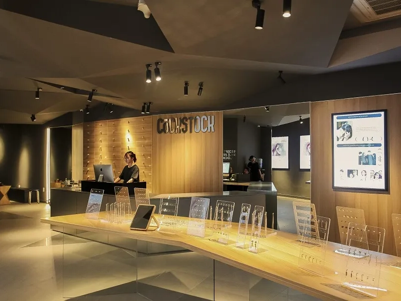 dia-chi-xo-khuyen-tphcm-5-1 CockStock - Thương hiệu xỏ khuyên được giới trẻ yêu thích