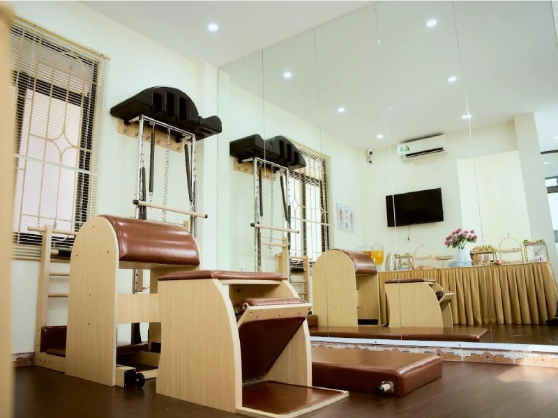 pilates-quan-ba-dinh-6-1 Mẹ Gấu Pilates tại quận Ba Đình