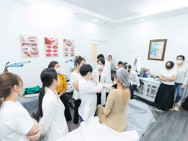 Miss Tram - Natural Beauty Center